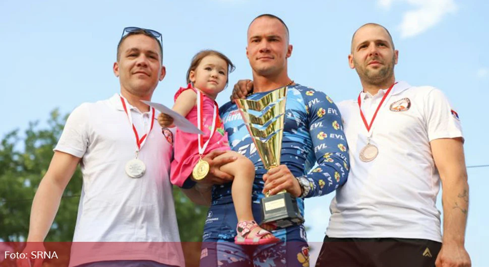 Нова титула за најљепшу ''Бањалучку ласту'' отишла у исте руке шести пут заредом