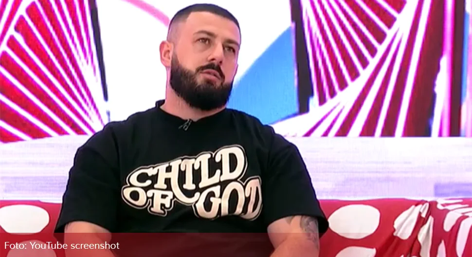Репер Сајфер рањен у Сарајеву, огласила се супруга: 'Изгубио је пуно крви'