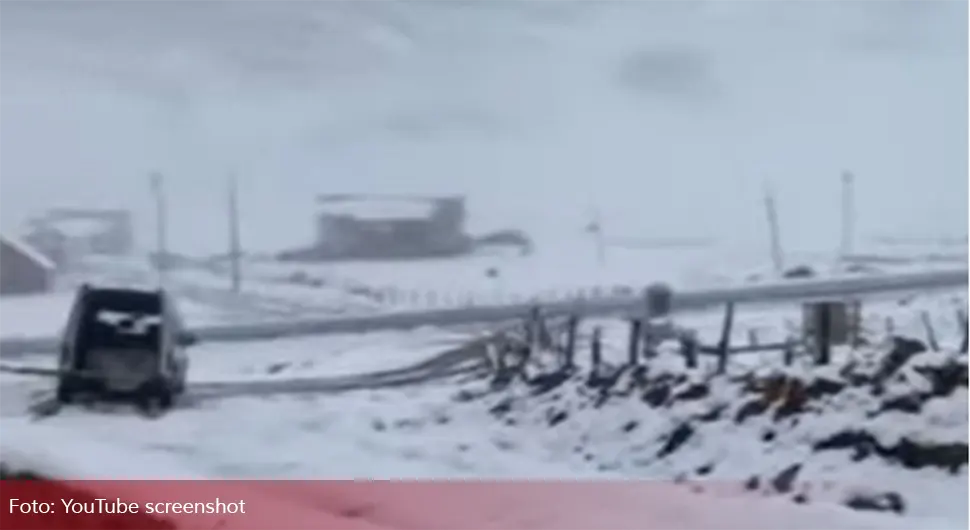 У Турској пада снијег