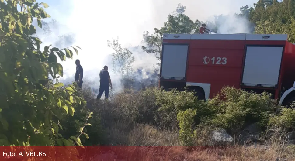 Пожари који харају Требињем направили огромну штету