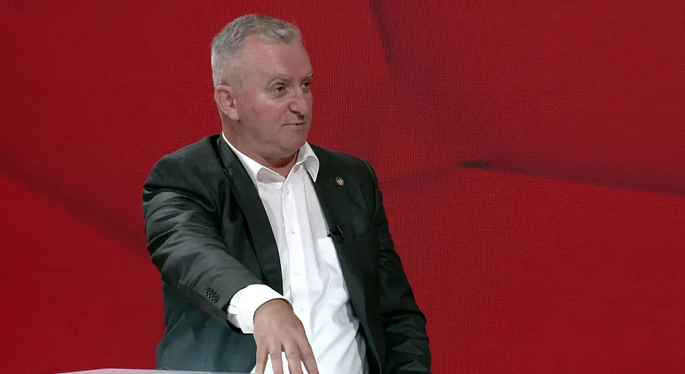 Караматић за АТВ: Док је Шмит ту, БиХ је ''банана'' држава, Додик може отићи само ако изгубити изборе