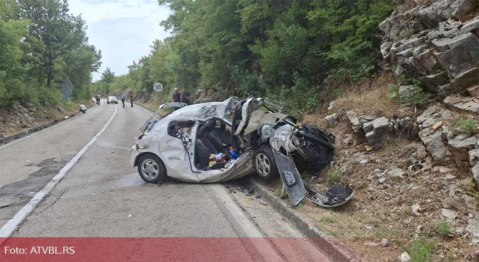 Познат идентитет дјевојака страдалих у судару с камионом