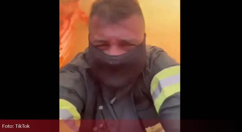 Испливао снимак храброг ватрогасца: Око њега све гори, као да ће га ватра прогутати