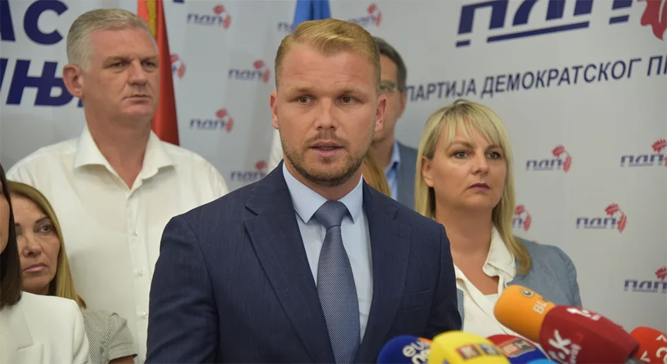 Станивуковић: Нисмо за пријевремене изборе али ако се не буду могли избјећи да се нађе заједнички кандидат свих странака