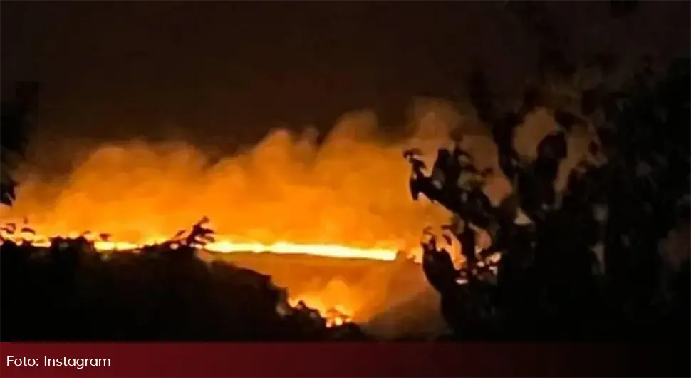 Апокалиптични призори код Прокупља: Пожар захватио велику површину