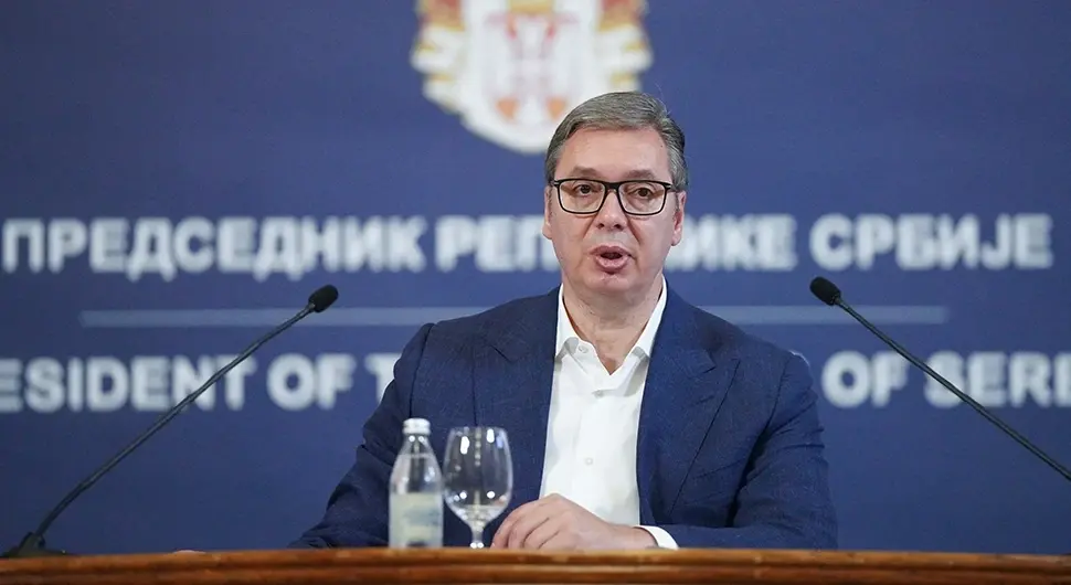 Вучић оштро реаговао на писање руских медија: Све су то глупости