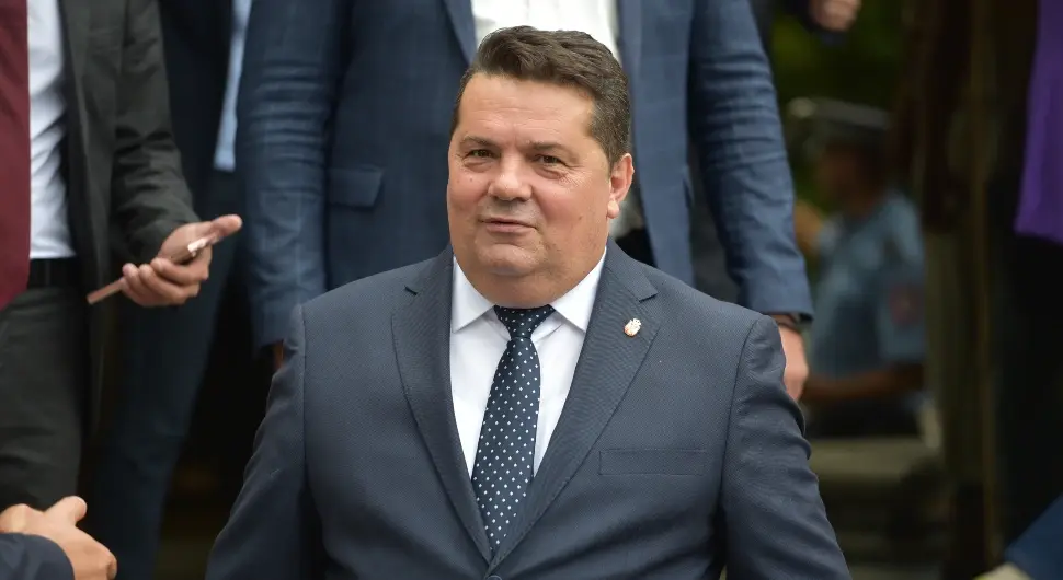 Стевандић: Поштовање и лојалност предсједнику Српске питање части, а не права