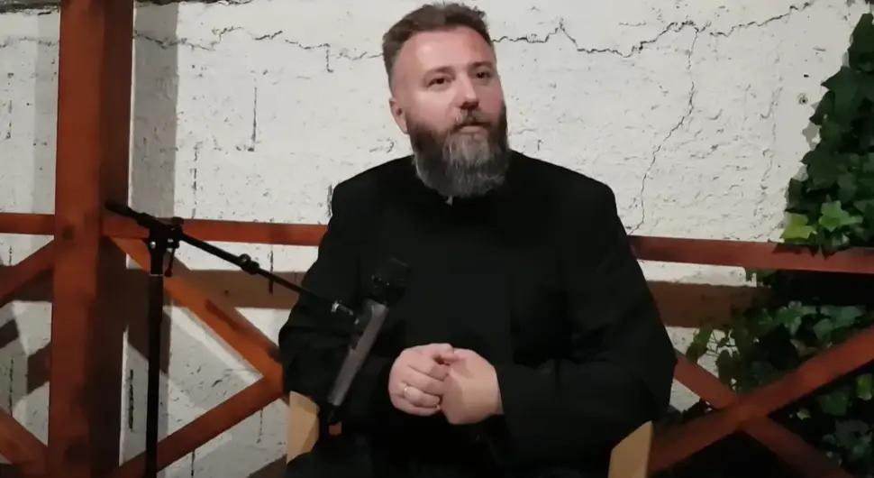 Отац Предраг Поповић: ''Овом светитељу се молите за новац, то није гријех''