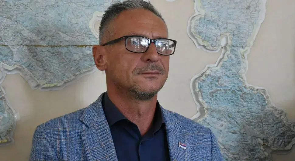 Radan Ostojić na konsultacijama sa Savom Minićem