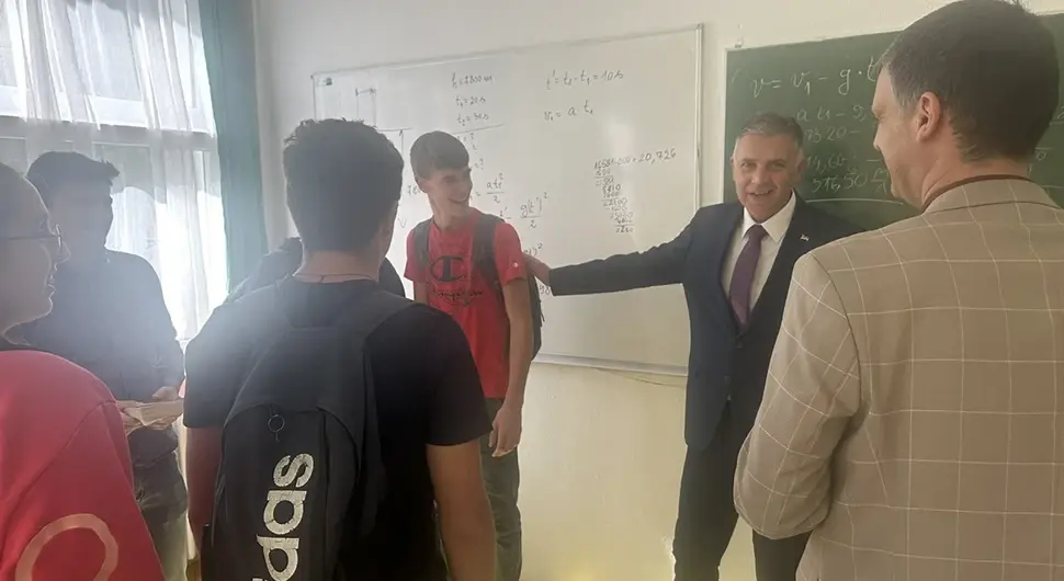 Министар Боривоје Голубовић у посјети Гацку