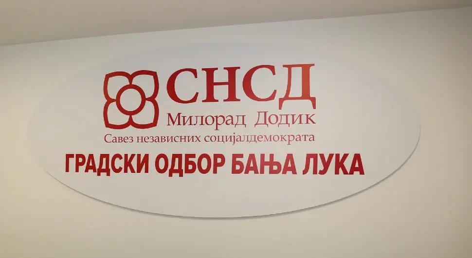 Додик ударио на бањалучки СНСД, Станивуковић користи прилику