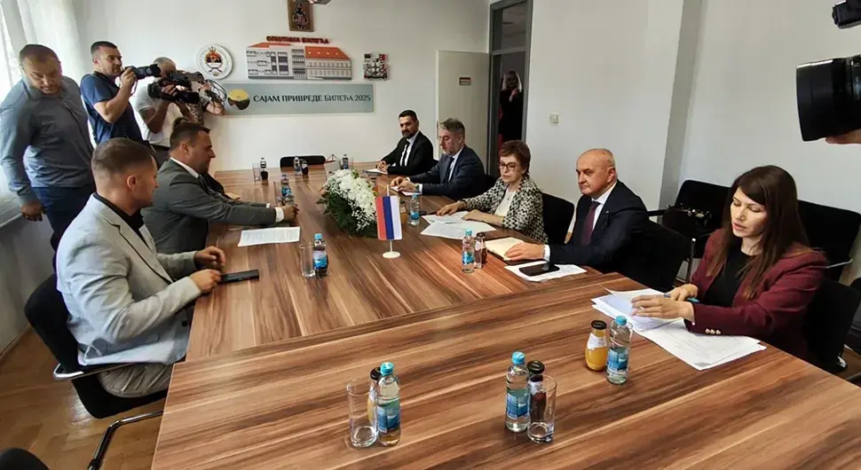 Министри у радној посјети Билећи