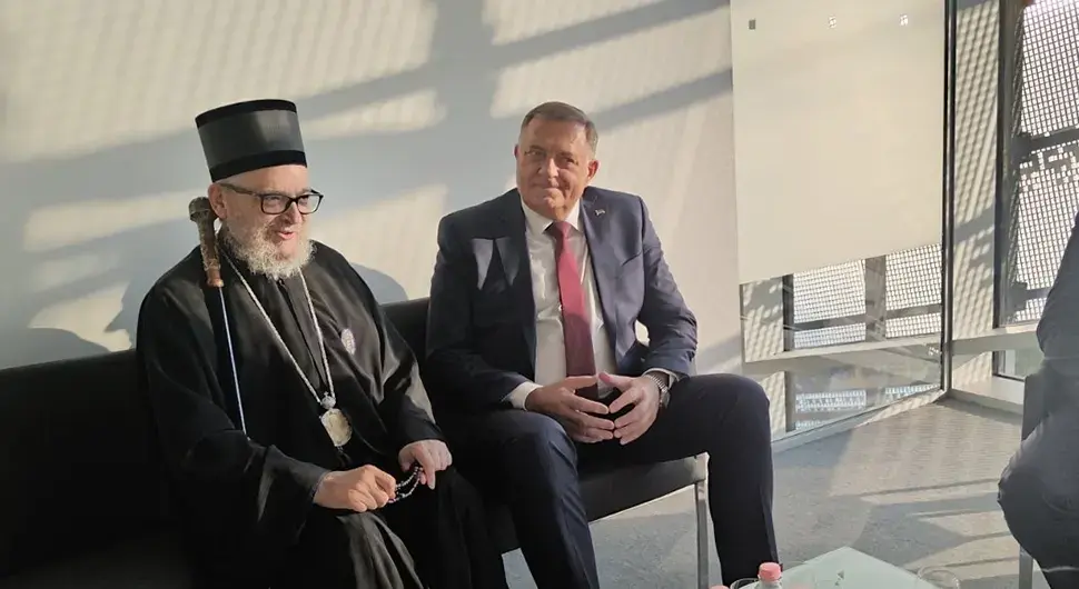 Милорад Додик