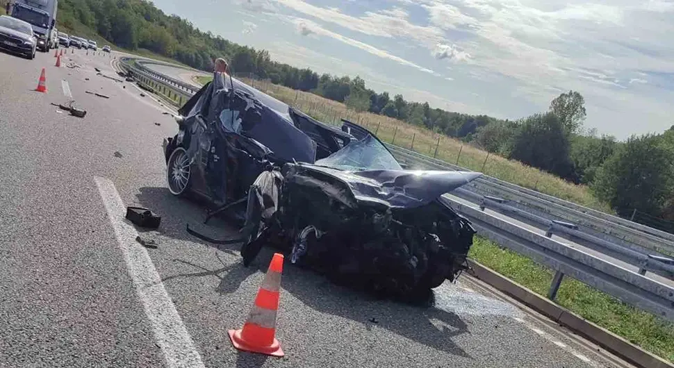 Несрећа на ауто-путу 9. јануар