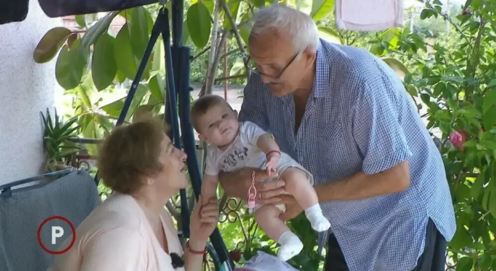 Соња (57) и Марко (69) постали родитељи по први пут