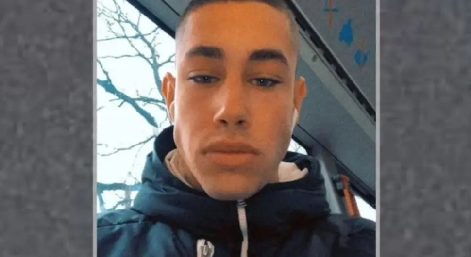 Филип С.