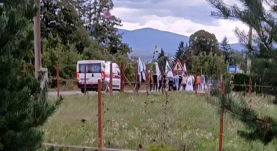 Bosanski Petrovac Provokacije Ratne zastave