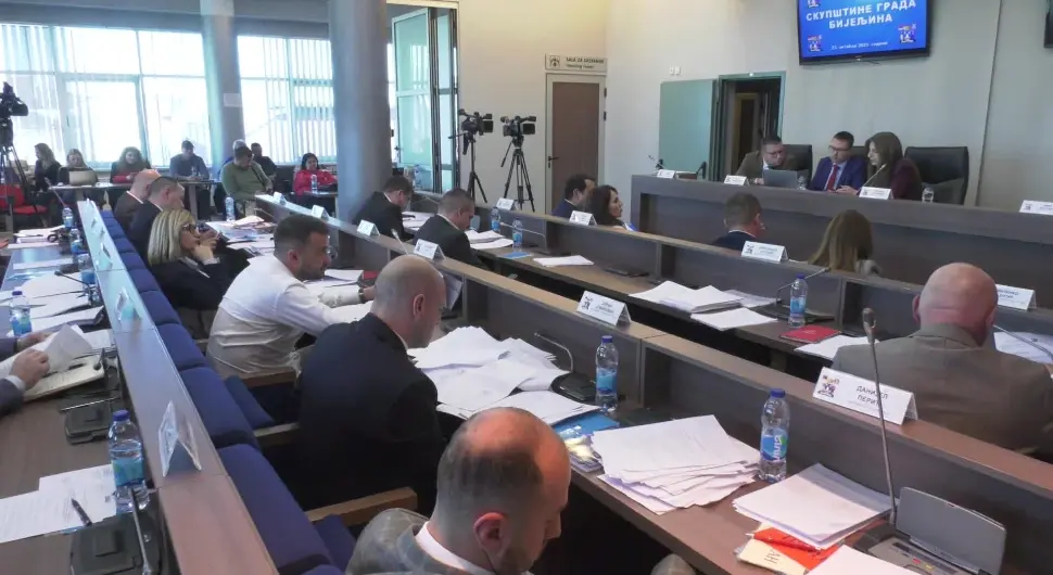 Купусијада се организује, а плата нема