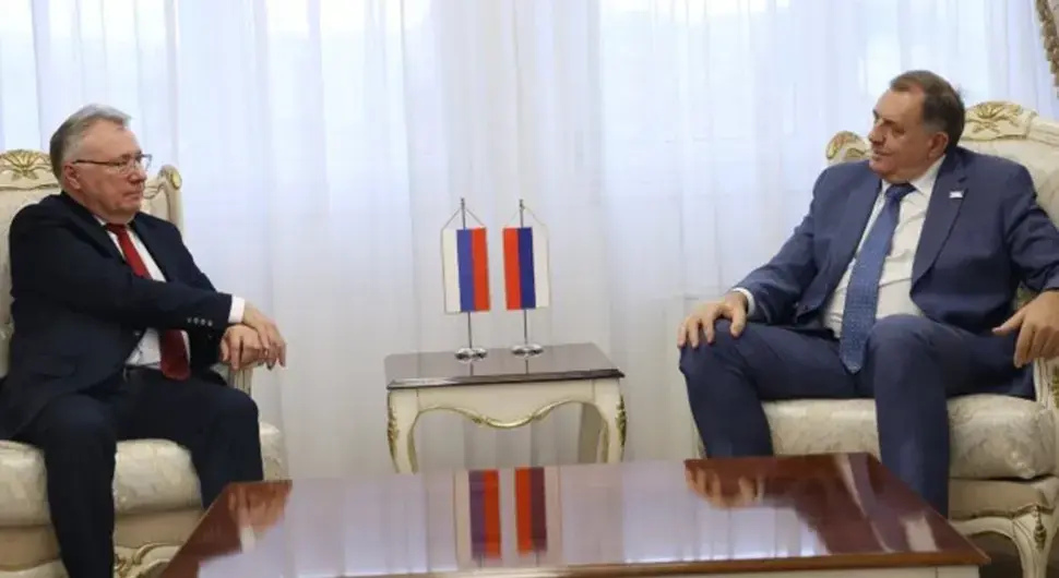 Додик са Калабуховом: Висок ниво сарадње и разумијевања