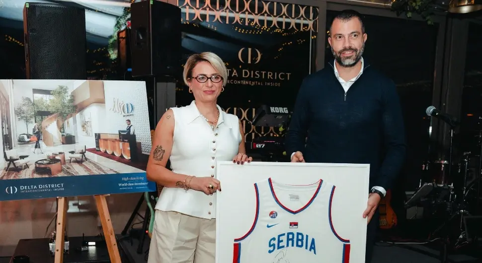 Дрес Богдана Богдановића продат за 6000 КМ: Сав приход иде за лијечење Сергеја Ступара