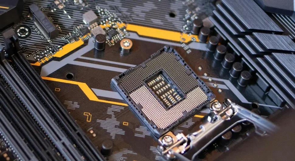 Повећава се несташица чипова у Њемачкој