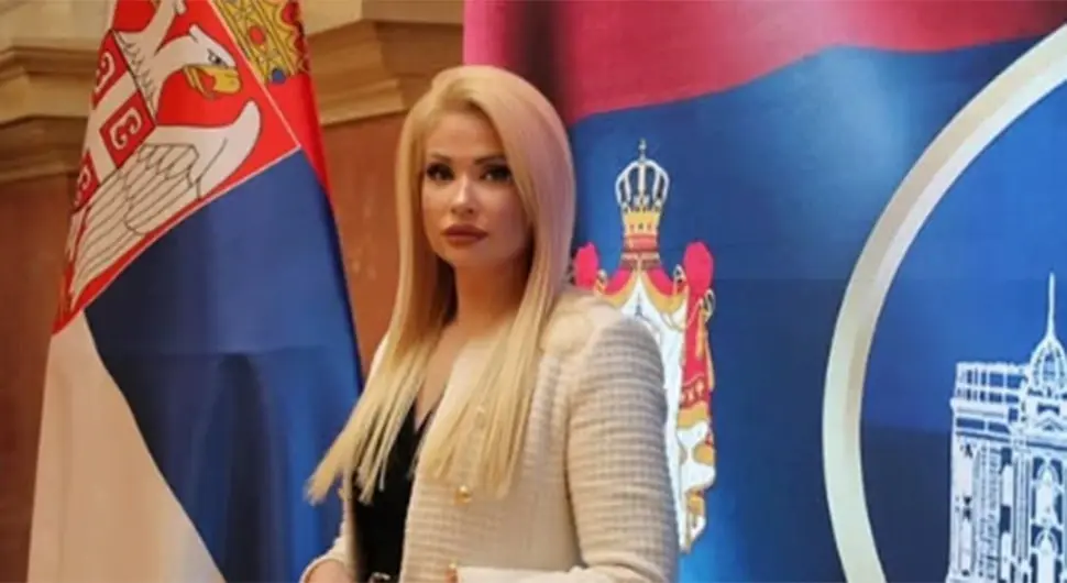 Сандра Божић