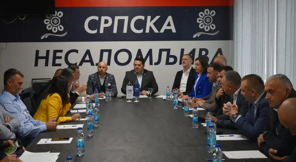 Стевандић: Подржаћемо Карана!