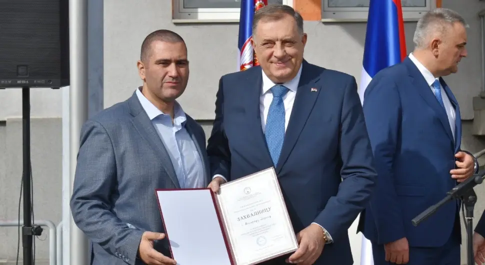 Милорад Додик