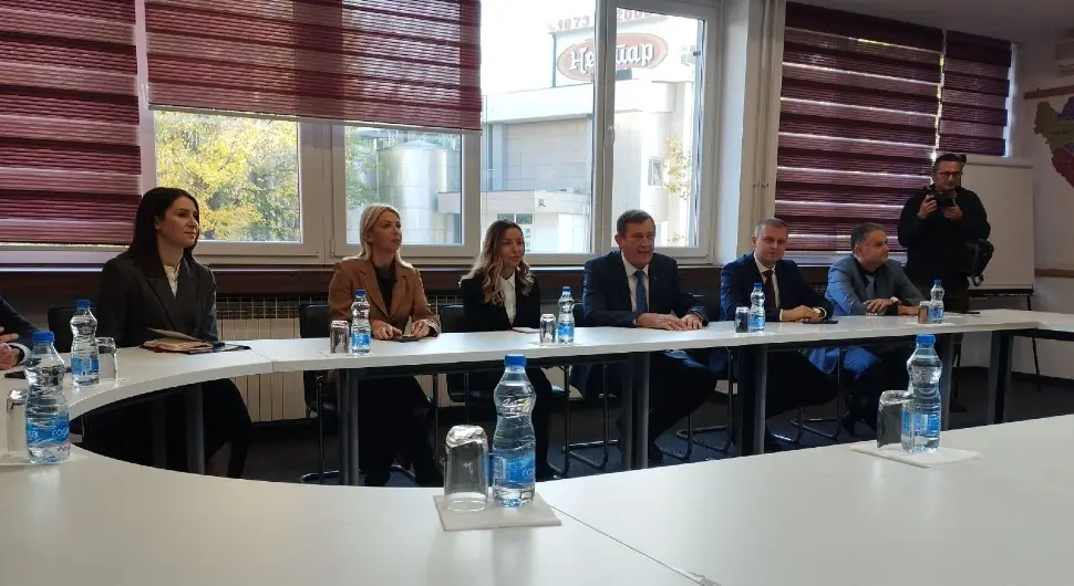 Делегације влада Српске и Србије посјетиле Бањалучку пивару