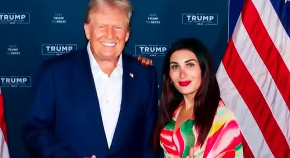 Лаура Лумер и Доналд Трамп