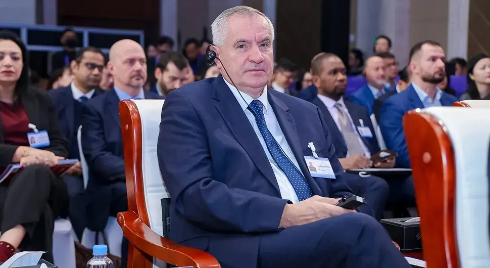 Радован Вишковић