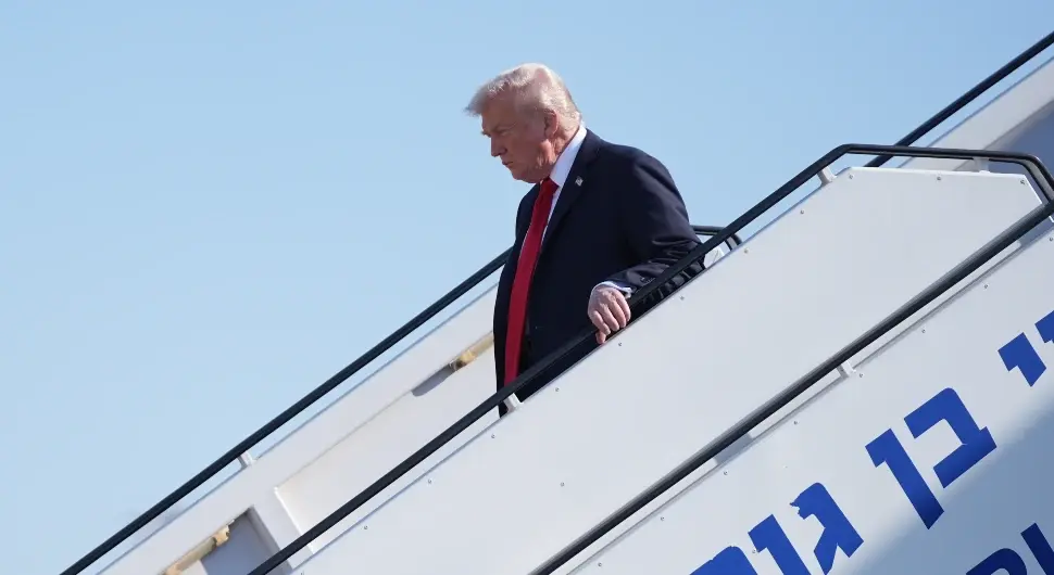 Трамп: Рат у Гази је завршен, Хамас пристао да се разоружа