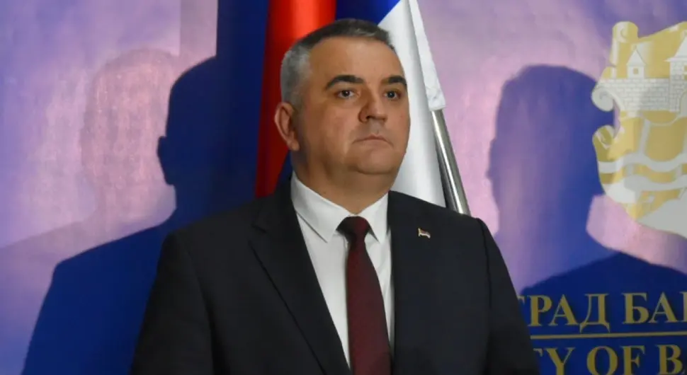 Саво Минић
