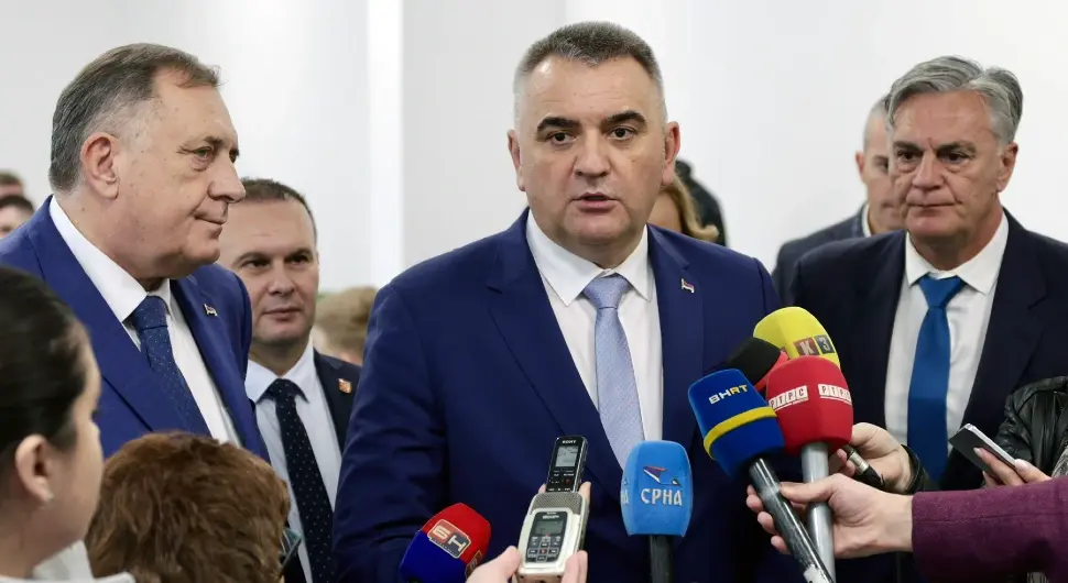 Минић: Водимо рачуна да студентски стандард буде што бољи