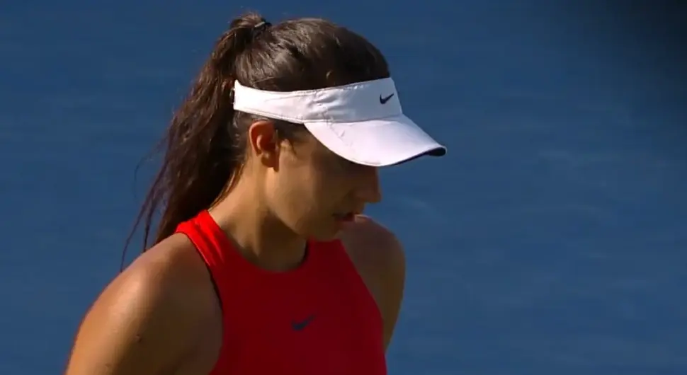 Тенисерка повећала груди: "Нисам ставила ништа 'лудо', нисмо роботи"