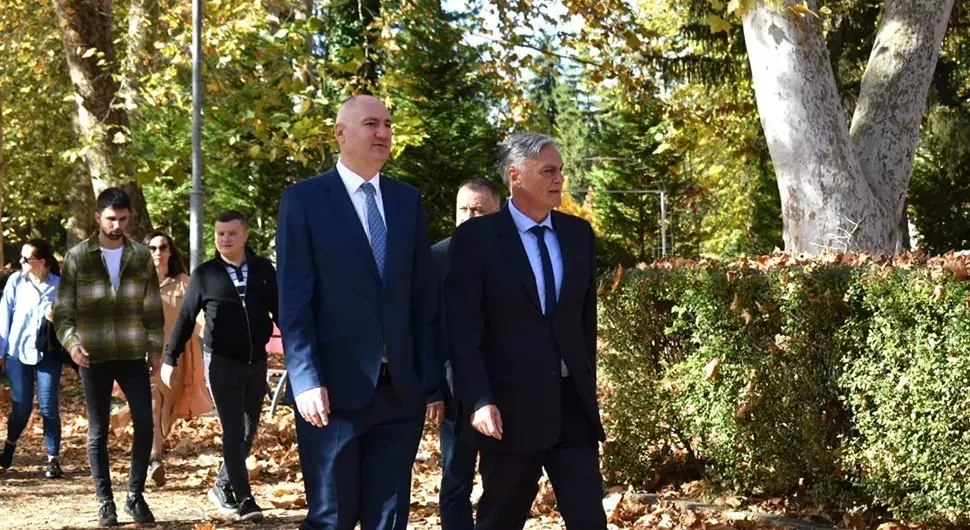 Синиша Каран и Драгослав Топић