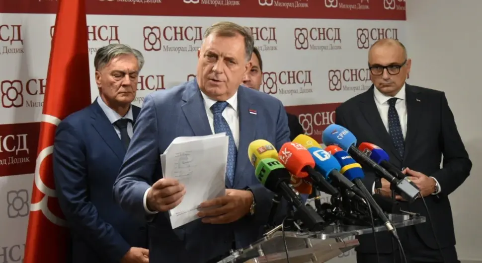 Милорад Додик
