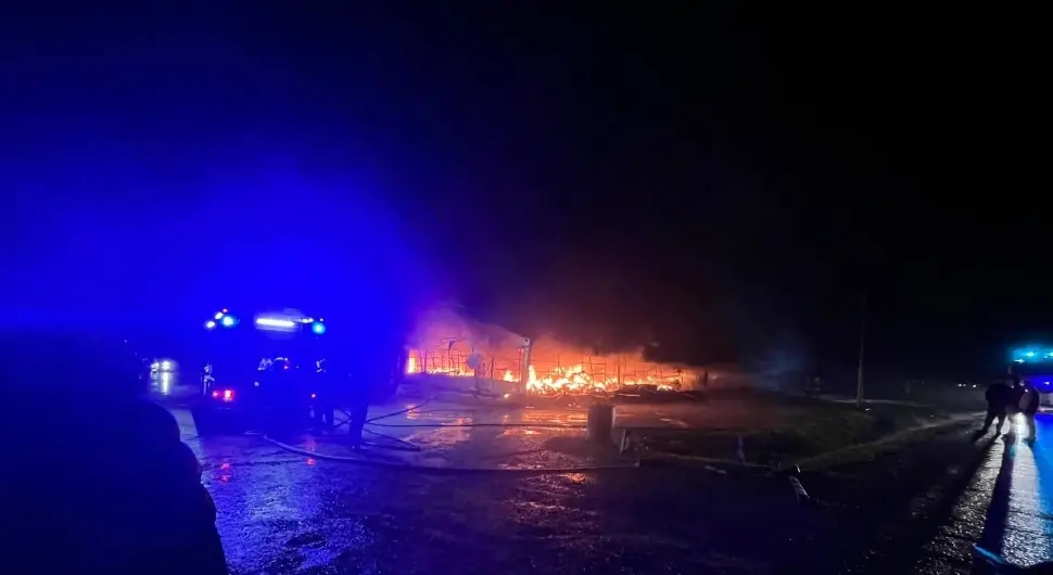Велики пожар на пијаци "Аризона"