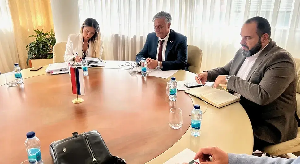 Каран са члановима Савјета за високо образовање