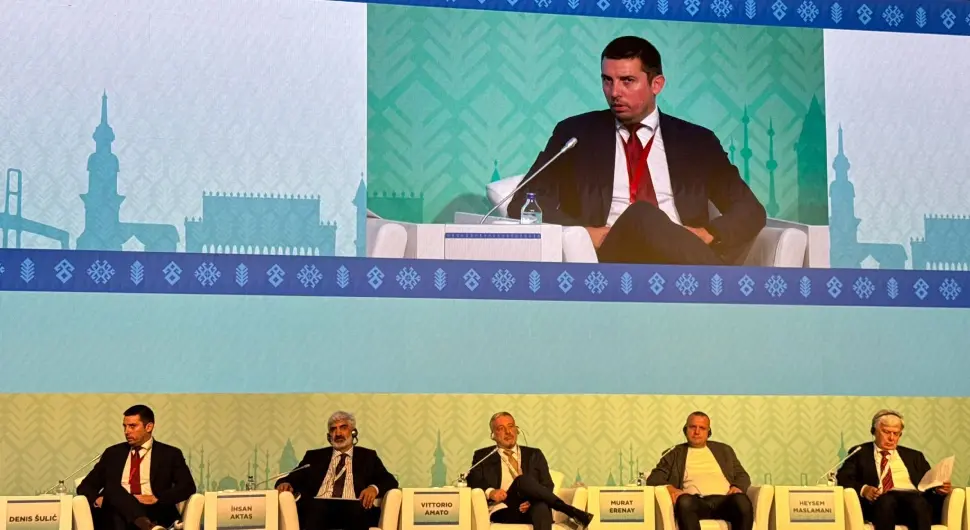 Шулић у Истанбулу представио туристичке потенцијале Српске