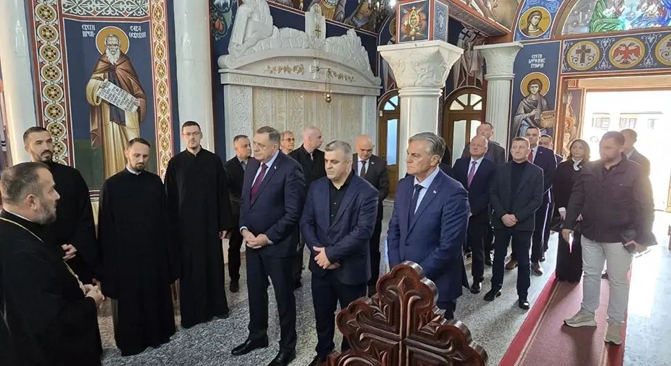 Синиша Каран