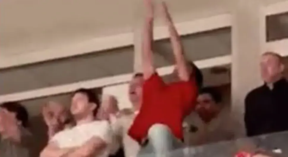 Ђоковић на трибинама направио прави шоу, оваквог га још нисмо видјели