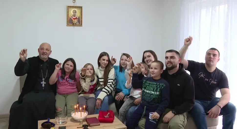 Са страхом су чекали ноћ: Јаћимовићи добили нови дом