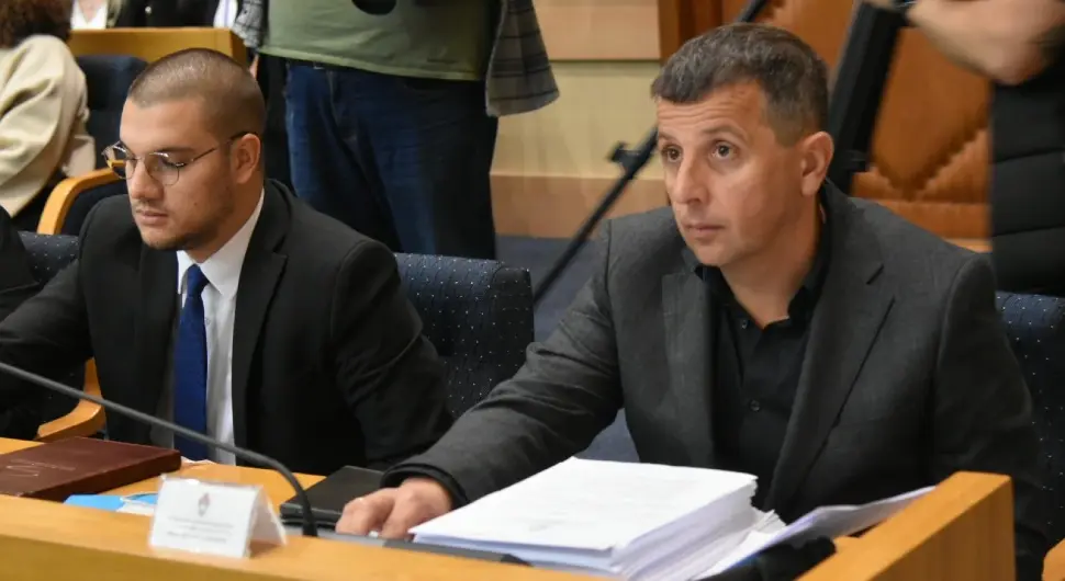 МУП демантовао Вукановића: Мирјана Драгољић никада није била савјетник Карана