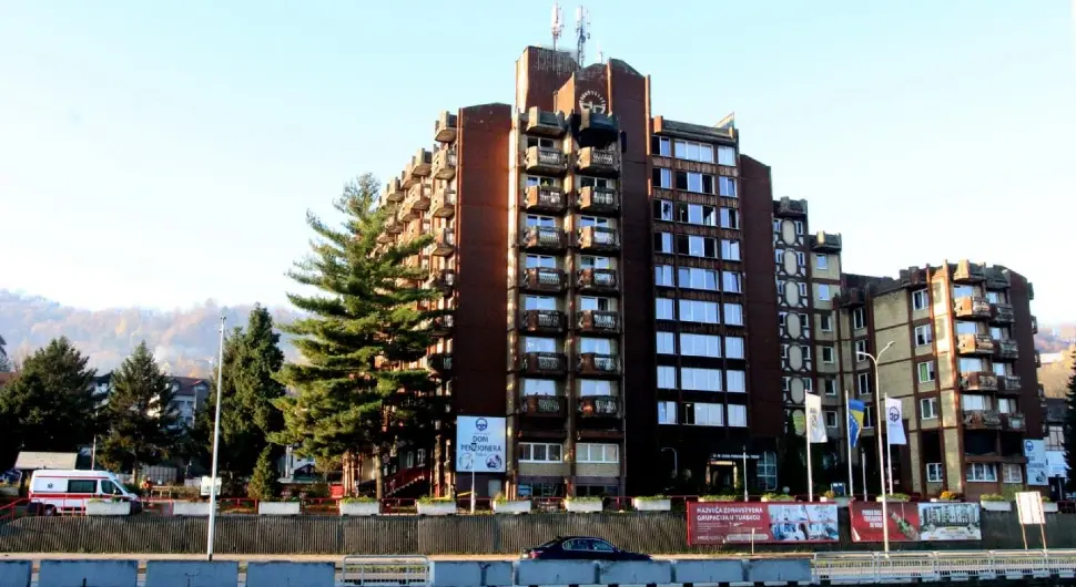 Директор Дома пензионера у Тузли поднио оставку након језиве трагедије