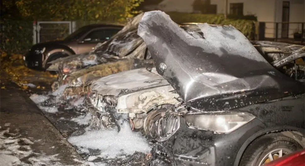 Запаљен ауто њемачког политичара