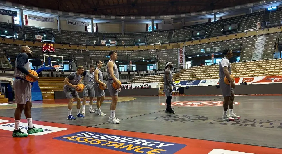 Игокеа против Трста