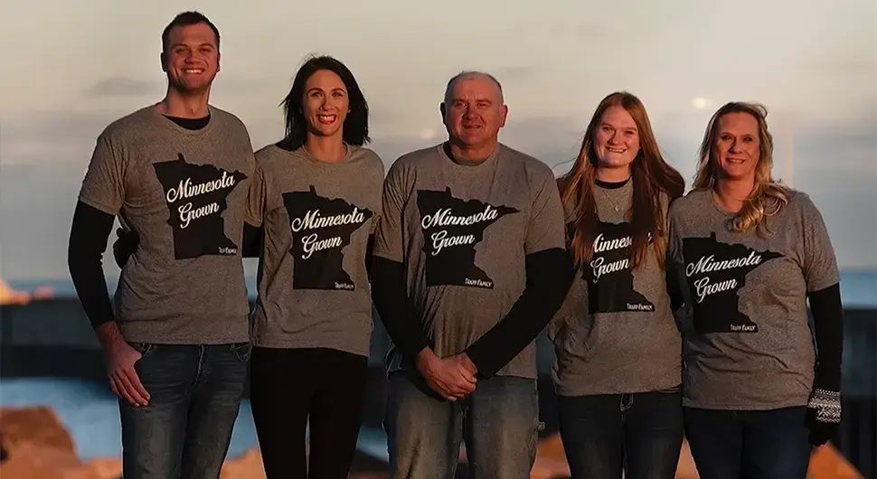 Највиша породица на свијету открила скривене проблеме због висине