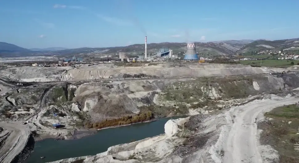 РиТЕ Угљевик: Без договора радника и руководства