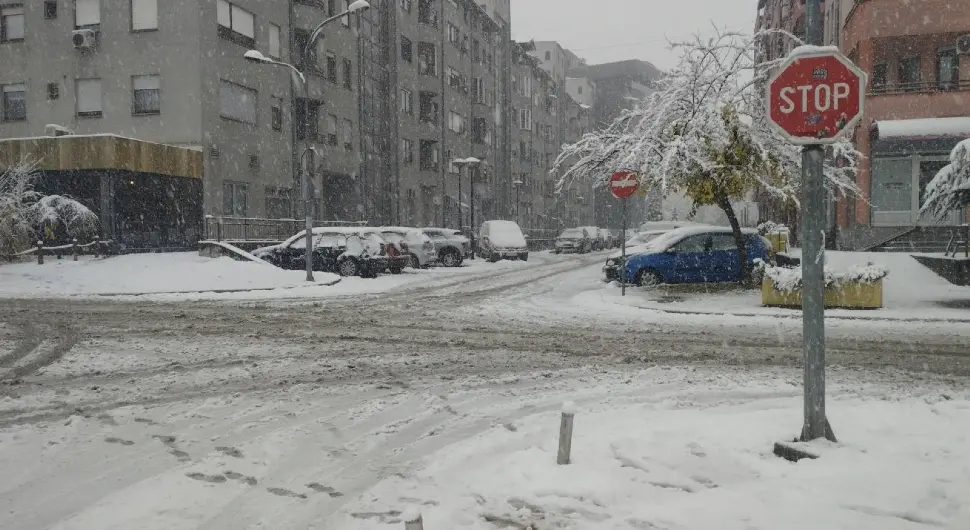 Већи дио Бањалуке добио електричну енергију